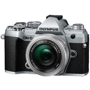 OLYMPUS E-M5 III srebrny + 14-42mm EZ + filtr UV