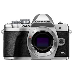 OLYMPUS E-M10 Mark III S body srebrny. S - dodatkowy filtr artystyczny i tryb cichego fotografowania