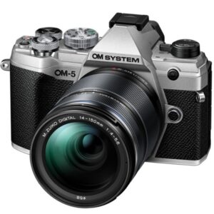 OLYMPUS OM SYSTEM OM-5 srebrny + 14-150mm F4.0-5,6 II