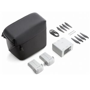DJI mini 3 PRO Fly More Kit - Zestaw akcesoriów: 2 Akumulatory, koncentrator ładowania, 2 pary śmigieł, Kabel USB 3.0 Type-C, torba