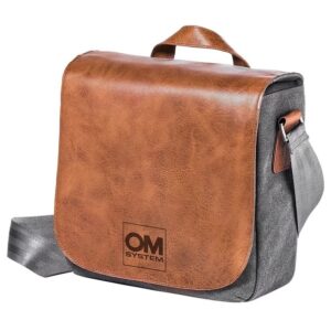 OLYMPUS OM SYSTEM OM-D torba SKÓRZANA MESSENGER (MINI) (OM-SYSTEM logo)