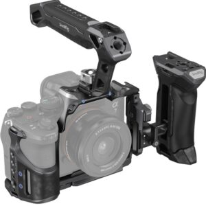 SONY A7RV, A7 IV, A7S III - SmallRig 3710 Rhinoceros klatka w zestawie z uchwytami, włókno węglowe, do SONY A7R V, A7 IV, A7S III